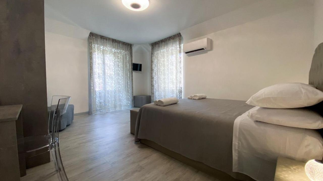 Hotel Palazzo Frami Acireale Exterior foto